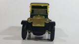 Unknown Brand The Locomobile Dark Green and Gold Pullback Friction Motorized Die Cast Toy Classic Antique Car Vehicle