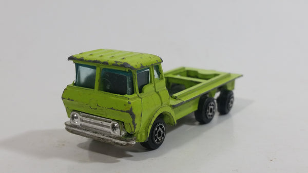 Unknown Brand Semi Truck Lime Green Die Cast Toy Car Vehicle