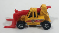 2004 Matchbox Town Service Lift Truck Yellow Die Cast Toy Car Vehicle