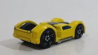 2005 Hot Wheels First Editions Drop Tops Curb Side Yellow Die Cast Toy Car Vehicle PR5