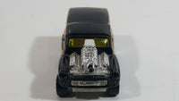 2001 Hot Wheels First Editions MG Rover Morris Wagon Black Tan Die Cast Toy Car Vehicle