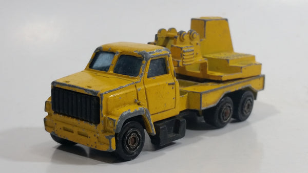 Vintage 1980s Majorette Movers Crane Truck Yellow #283 1/100 Die Cast Metal Toy Construction Equipment Vehicle