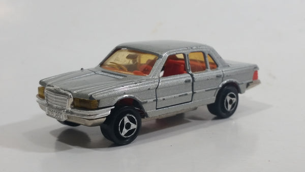 Vintage Majorette Mercedes-Benz 450 SE Silver Grey Die Cast Toy Car Vehicle with Opening Doors