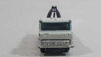 Yatming Wrecker Salvage Tow Truck Black and White Die Cast Toy Car Wrecking Towing Vehicle China