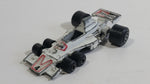 HTF Unknown Brand No. 7824 Elf Formula 1 Texaco #4 White Die Cast Toy Race Car Vehicle