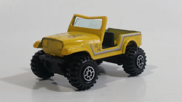 Vintage Yatming Jeep 4x4 Yellow No. 1092 Die Cast Toy Car Vehicle