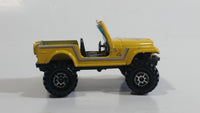 Vintage Yatming Jeep 4x4 Yellow No. 1092 Die Cast Toy Car Vehicle