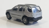 Maisto Special Edition Mercedes-Benz ML 320 Silver Grey Die Cast Toy Car Vehicle