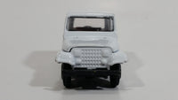 Welly No. 3333 Jeep CJ-7 White "SunRay" Die Cast Toy Car Vehicle with Opening Hood