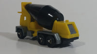 1995 Hot Wheels Oshkosh Cement Mixer Yellow & Black Die Cast Toy Truck Construction Vehicle