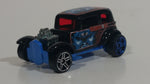 2006 Hot Wheels Highway Horror '32 Ford Vicky Metalflake Black Die Cast Toy Car Hot Rod Vehicle