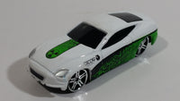 2012 Maisto Marvel The Amazing Spider-Man V7 Lizard White "Oscorp" Die Cast Toy Car Vehicle