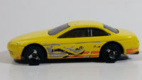 2000 Hot Wheels Seein’ 3-D Lexus SC400 Yellow Die Cast Toy Car Vehicle