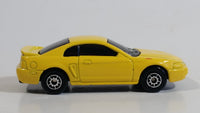 Maisto 1999 Ford Mustang Yellow Die Cast Toy Car Vehicle 1/64 Scale