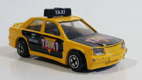 Corgi Auto City No. 93177 Taxi Cab Yellow 5530 Die Cast Toy Car Vehicle