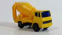 Maisto Cement Mixer Truck Yellow Die Cast Toy Car Construction Equipment Building Vehicle