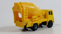 Maisto Cement Mixer Truck Yellow Die Cast Toy Car Construction Equipment Building Vehicle