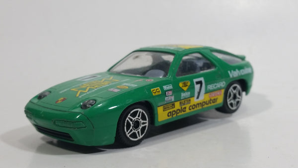 1988 Burago Porsche 928 S4 Valvoline Man Starcraft Apple Computer #7 Green 1/43 Scale Die Cast Toy Race Car Vehicle