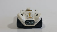 2005 Hot Wheels White Heat 16 Angels White Die Cast Toy Car Vehicle