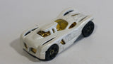 2005 Hot Wheels White Heat 16 Angels White Die Cast Toy Car Vehicle