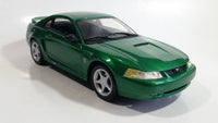 Maisto 1999 Ford Mustang GT 1/18 Scale Green Die Cast Toy Car Vehicle with Opening Doors, Hood, and Trunk