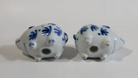 Delft Blue and White Floral Pattern Porcelain Ceramic Pig Shaped Salt and Pepper Shakers