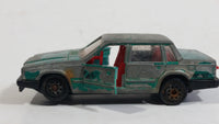 Majorette Volvo 760 GLE Sedan No. 230 Green 1/61 Scale Die Cast Toy Car Vehicle with Opening Doors