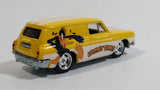 2013 Hot Wheels Pop Culture: Looney Tunes Custom '69 Volkswagen Squareback Daffy Duck Yellow and White Die Cast Toy Car Vehicle