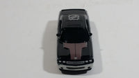 2010 Maisto Top Dog Collectibles NHL Ice Hockey 2008 Dodge Challenger Black Die Cast Toy Car Vehicle