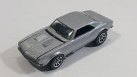 1996 Hot Wheels '67 Chevrolet Camaro Metalflake Silver Die Cast Toy Car Vehicle w/ Opening Hood 7SP