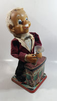 Vintage 1960s Charlie Weaver Animatronic Bartender