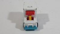 Vintage 1972 Hasbro Aviva Snoopy Handfuls No. C19 Woodstock in White Snoopy Ice Cream Truck Die Cast Toy Car Vehicle