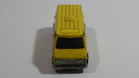 Vintage 1977 Hot Wheels Super Van Paramedic Yellow Die Cast Toy Car Vehicle BW - Hong Kong