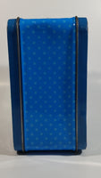 2010 Peyo The Smurfs Smurfette Blue Embossed Tin Metal Lunch Box