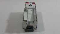 2002 Matchbox Flame Fighters Dennis Sabre Ladder Truck White #5 Die Cast Toy Car Emergency Vehicle