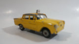 Rare Vintage metOsul #10 Mercedes-Benz 200 Taxi Cab Yellow 1/43 Scale Die Cast Toy Car Vehicle - Portugal