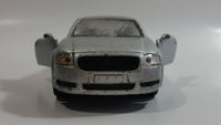 2000 New Ray Audi TT Silver Grey Pull Back Motorized Friction 1/43 Scale Die Cast Toy Car Vehicle with Opening Doors