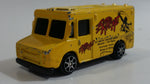 Maisto Panel Van Extreme Vertical Ramps Skateboarding Van Yellow Die Cast Toy Car Vehicle