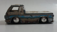 Jada No. 91732 1965 Dodge A-100 Truck White and Blue 1/64 Scale Die Cast Toy Car Vehicle