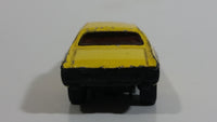 2010 Hot Wheels Night Burnerz 1970 Chevelle SS Yellow Die Cast Toy Muscle Car Vehicle