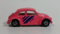 Rare Hard to Find Maisto Volkswagen 1300 VW Bug Beetle "Star" Pink Die Cast Toy Car Vehicle