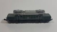 CIL N Scale 1/160 DB 02 Train Locomotive Dark Green Plastic and Die Cast Metal Toy Railroad Vehicle