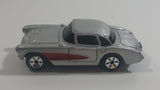 Maisto '57 Chevrolet Corvette Silver Grey With Red Stripe Die Cast Toy Car Vehicle