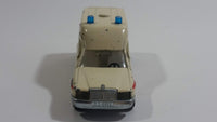 Siku No. 1630 Mercedes-Benz 260 Binz Ambulance Cream White Die Cast Toy Car Rescue Emergency Vehicle with Opening Doors