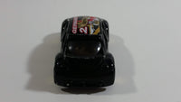 2003 Hot Wheels Flag Flyers Volkswagen New Beetle Cup Black Die Cast Toy Car Vehicle