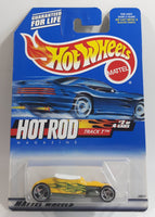 2000 Hot Wheels Hot Rod Magazine Track T "Wayne's Body Shop" Yellow Die Cast Toy Car Vehicle New in Package