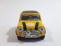 Hongwell Mini Cooper Britax-Cooper #79 Steve Neal GordonSpice Yellow Die Cast Toy Car Vehicle with Opening Doors