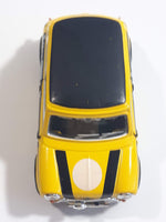 Hongwell Mini Cooper Britax-Cooper #79 Steve Neal GordonSpice Yellow Die Cast Toy Car Vehicle with Opening Doors