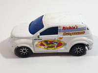 2000 Matchbox Chrysler PT Panel Cruiser Richie's Burgerama 37 Die Cast Toy Car Vehicle