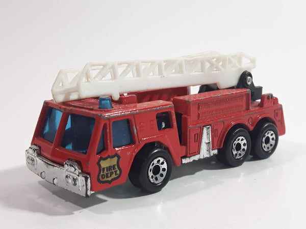 1982 Matchbox Fire Engine Ladder Truck Red Die Cast Toy Car Emergency Rescue Firefighting Vehicle